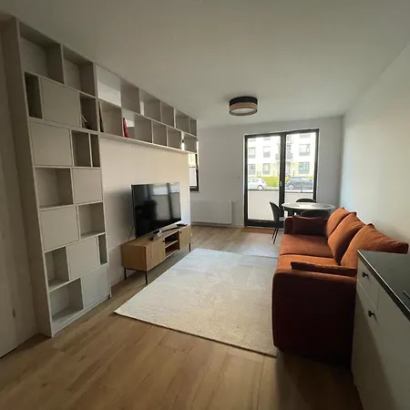 Apartament Lawendowe Wzgorze Z Ogrodkiem Apartment